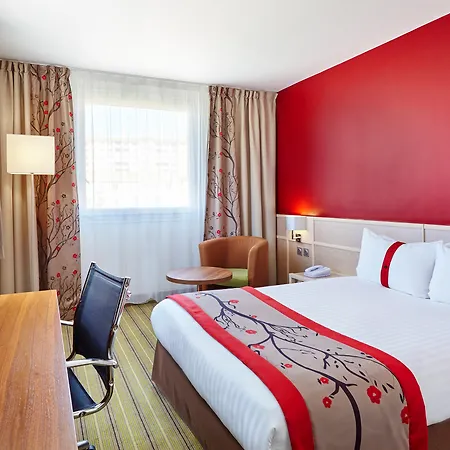 Centre By Ihg 4*