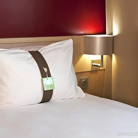 Centre By Ihg Toulon