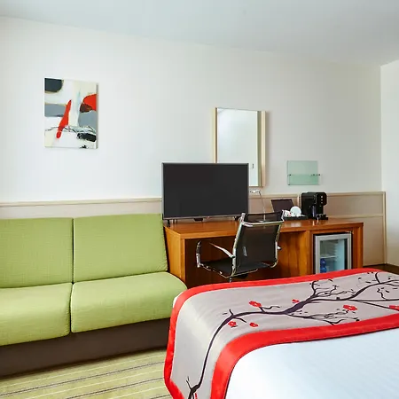 Centre By Ihg 4*