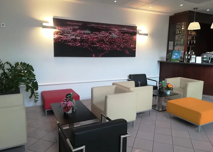 호텔 Centre By Ihg