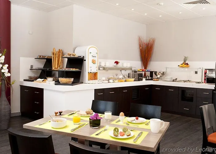 호텔 Centre By Ihg