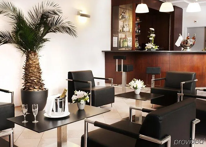Centre By Ihg 4* 툴롱